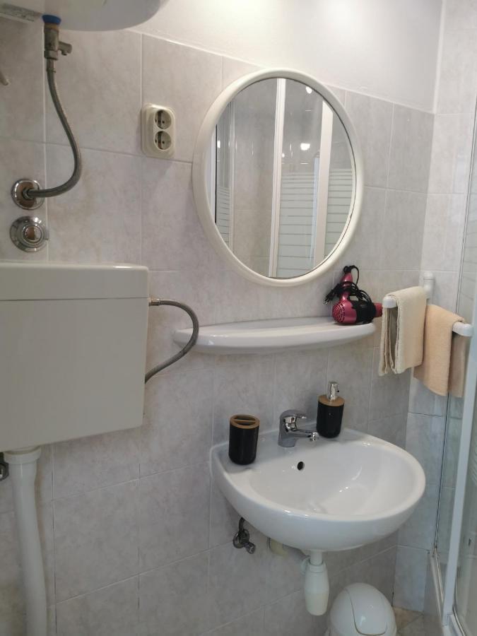 Apartman Tudor Kuzma Hvar Exterior foto
