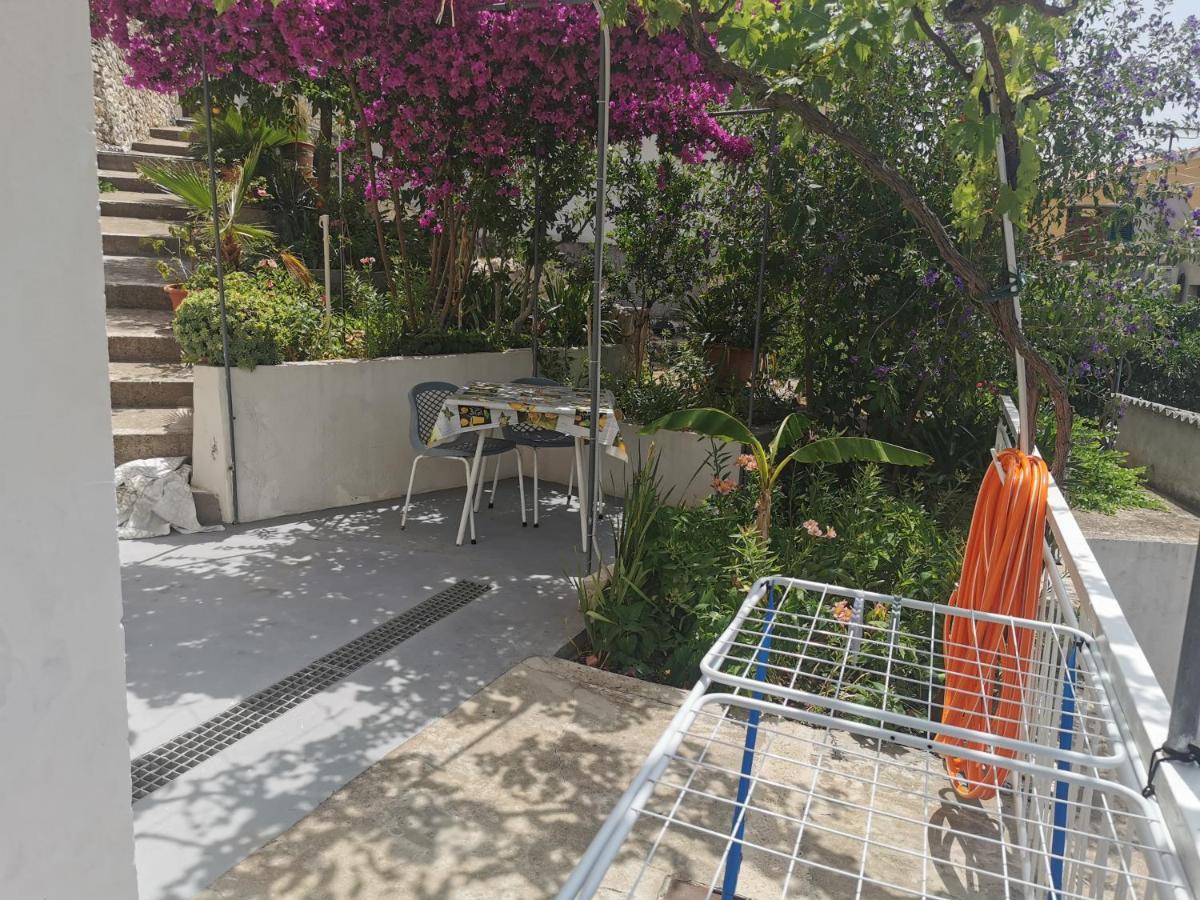Apartman Tudor Kuzma Hvar Exterior foto