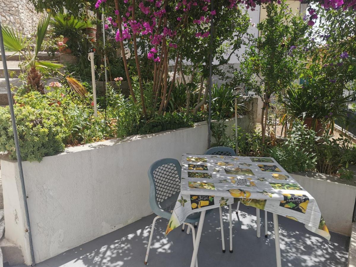 Apartman Tudor Kuzma Hvar Exterior foto